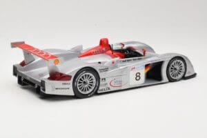 Audi R8 LMP900 #8 Audi Sport Team Joest F. Biela / E. Pirro / T. Kristensen 24 Hours of Le Mans 2000 Maisto 1:18 38899 Metal — billede 2 af 6