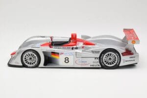 Audi R8 LMP900 #8 Audi Sport Team Joest F. Biela / E. Pirro / T. Kristensen 24 Hours of Le Mans 2000 Maisto 1:18 38899 Metal — billede 3 af 6