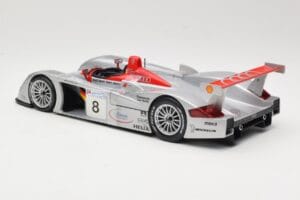 Audi R8 LMP900 #8 Audi Sport Team Joest F. Biela / E. Pirro / T. Kristensen 24 Hours of Le Mans 2000 Maisto 1:18 38899 Metal — billede 5 af 6