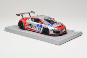 Audi R8 LMS #99 F. Biela / P. Kaffer / M. Fässler / M. Hennerici Phoenix Racing 24 Hours Nürburgring 2009 Spark 1:18 18S041 R — billede 4 af 6