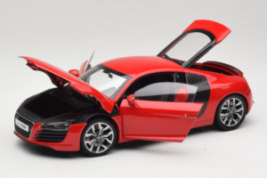 Audi R8 Rød Kyosho 1:18 09213R Metal — billede 2 af 8