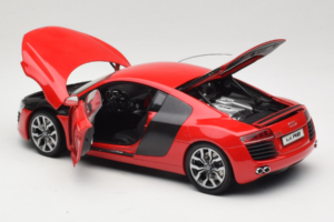 Audi R8 Rød Kyosho 1:18 09213R Metal — billede 5 af 8
