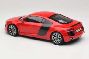 Audi R8 Rød Kyosho 1:18 09213R Metal — billede 7 af 8