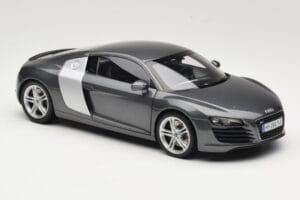 Audi R8 Type 42 4.2 Daytona Grey Kyosho 1:18 5010618425 Metal — billede 6 af 8