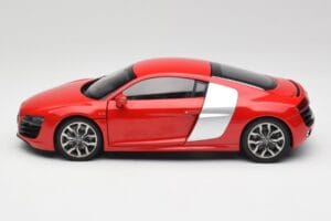 Audi R8 V10 Brilliant Rød Kyosho 1:18 09216RR Metal — billede 4 af 8