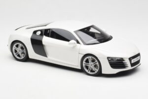 Audi R8 Type 42 Hvid Kyosho 1:18 09213W Metal — billede 6 af 8