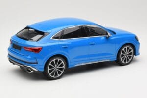 Audi RS Q3 F3 Sportback Blå Minichamps 1:18 155018101 Metal — billede 2 af 6
