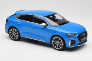 Audi RS Q3 F3 Sportback Blå Minichamps 1:18 155018101 Metal — billede 4 af 6