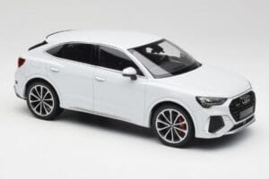Audi RS Q3 F3 Sportback Glacier White Metallic Minichamps 1:18 155018105 Metal — billede 4 af 6