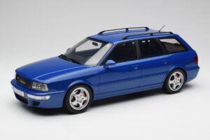 Audi RS2 B4 Avant Blå Otto 1:12 G075 Resin