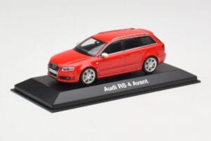 Audi RS4 B7 Avant Rød Minichamps 1:43 5010509213 Metal — billede 2 af 4