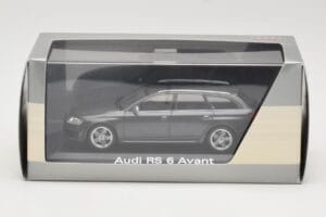 Audi RS6 C5 Avant Daytona Grey Minichamps 1:43 5010710233 Metal — billede 4 af 4