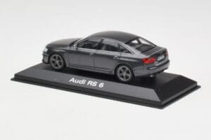 Audi RS6 C6 Daytona Grey Minichamps 1:43 5010810123 Metal — billede 3 af 4