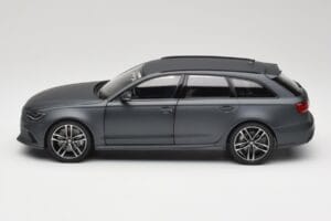 Audi RS6 C7 Avant Matt Grey Minichamps 1:18 110012012 Metal — billede 4 af 8