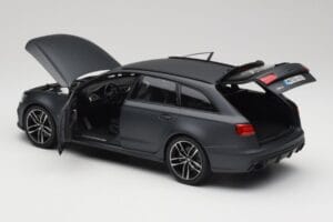 Audi RS6 C7 Avant Matt Grey Minichamps 1:18 110012012 Metal — billede 5 af 8
