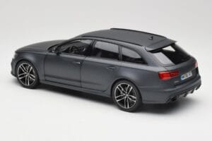 Audi RS6 C7 Avant Matt Grey Minichamps 1:18 110012012 Metal — billede 7 af 8