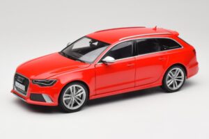 Audi RS6 C7 Avant Rød Minichamps 1:18 110012011 Metal