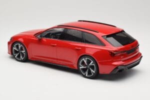 Audi RS6 C8 Avant Red Metallic Minichamps 1:18 155018010 Metal — billede 5 af 6