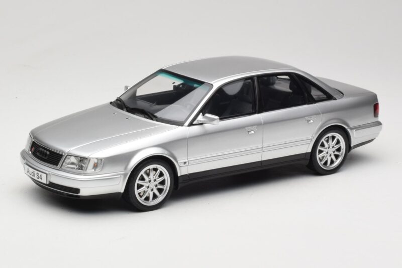 Audi S4 C4 4.2 V8 Crystal Silver Otto 1:18 OT464 Resin