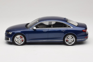 Audi S8 D5 Blå GT Spirit 1:18 GT313 Resin — billede 3 af 6