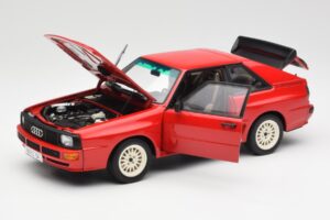 Audi Sport Quattro Rød Forhandler Udgave AUTOart 1:18 5030400205 Metal — billede 2 af 8