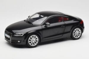Audi TT 8J Phantom Sort Minichamps 1:18 5010500425 Metal