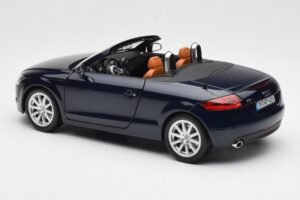 Audi TT 8J Roadster Dybhavs Blå Minichamps 1:18 5010500525 Metal — billede 7 af 8
