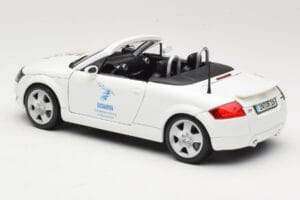 Audi TT 8N Cabriolet Hvid Maisto 1:18 56065 Metal — billede 7 af 8