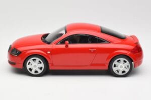 Audi TT 8N Rød Minichamps 1:18 155017022 Metal — billede 3 af 6