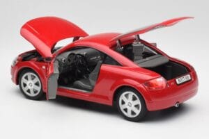 Audi TT 8N Coupe Rød Revell 1:18 89909092 Metal — billede 5 af 8
