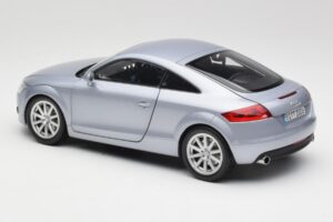 Audi TT 8N RHD Lake Sølv Metallic Minichamps 1:18 150015020 Metal — billede 7 af 8