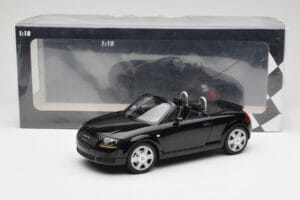Audi TT 8N Roadster Black Metallic Minichamps 1:18 155017030 Metal — billede 6 af 6