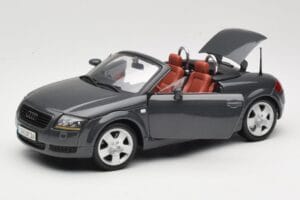 Audi TT 8N Roadster Grå Maisto 1:18 50346 Metal — billede 2 af 8