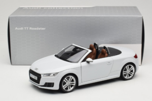 Audi TT 8S Roadster Glacier White Minichamps 1:18 5011400515 Metal — billede 8 af 8