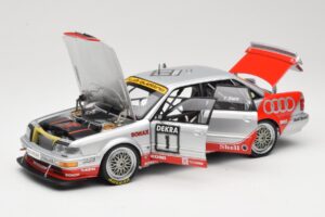 Audi V8 DTM #1 Team AZR F. Biela DTM Champion 1992 Minichamps 1:18 100921001 Metal — billede 2 af 8