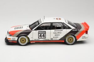 Audi V8 Quattro DTM #44 Team AZR F. Jelinski 1991 Minichamps 1:18 100911044 Metal — billede 4 af 8