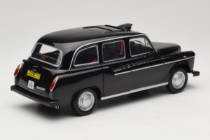 Austin FX4 London Taxi Sort Minichamps 1:18 180136000 Metal — billede 3 af 8