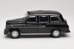Austin FX4 London Taxi Sort Minichamps 1:18 180136000 Metal — billede 4 af 8