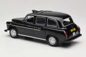 Austin FX4 London Taxi Sort Minichamps 1:18 180136000 Metal — billede 7 af 8