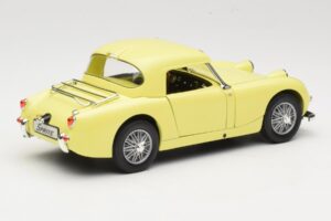 Austin-Healey Sprite Mk1 Gul Revell 1:18 8835 Metal — billede 3 af 8