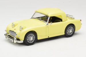 Austin-Healey Sprite Mk1 Gul Revell 1:18 8835 Metal