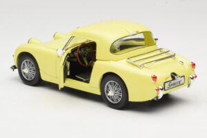 Austin-Healey Sprite Mk1 Gul Revell 1:18 8835 Metal — billede 5 af 8