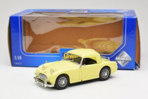 Austin-Healey Sprite Mk1 Gul Revell 1:18 8835 Metal — billede 8 af 8