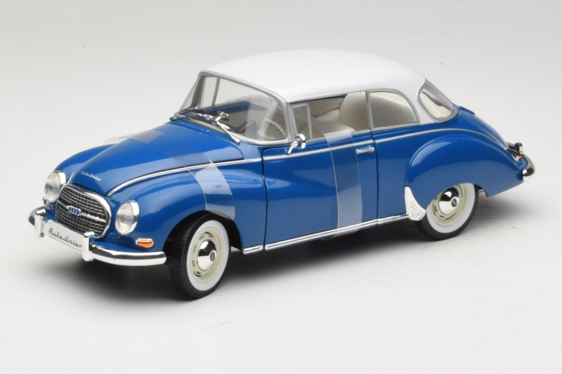 Auto Union 1000 S Coupe Blå Hvid Revell 1:18 08909 Metal