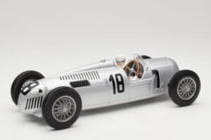 Auto Union Typ C #18 B. Rosemeyer Internationales Eifelrennen Nürburgring Winner 1936 Minichamps 1:18 155361018 Metal — billede 2 af 6