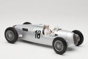 Auto Union Typ C #18 B. Rosemeyer Internationales Eifelrennen Nürburgring Winner 1936 Minichamps 1:18 155361018 Metal — billede 4 af 6