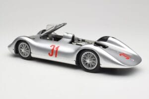 Auto Union Typ C Stromlinie #31 B. Rosemeyer 1937 Sølv Revell 1:18 08436 Metal — billede 5 af 8