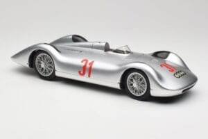 Auto Union Typ C Stromlinie #31 B. Rosemeyer 1937 Sølv Revell 1:18 08436 Metal — billede 6 af 8