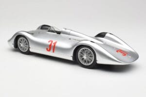 Auto Union Typ C Stromlinie #31 B. Rosemeyer 1937 Sølv Revell 1:18 08436 Metal — billede 7 af 8