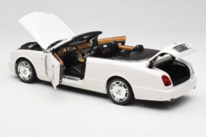 Bentley Azure Glacier White Minichamps 1:18 100139502 Metal — billede 5 af 8